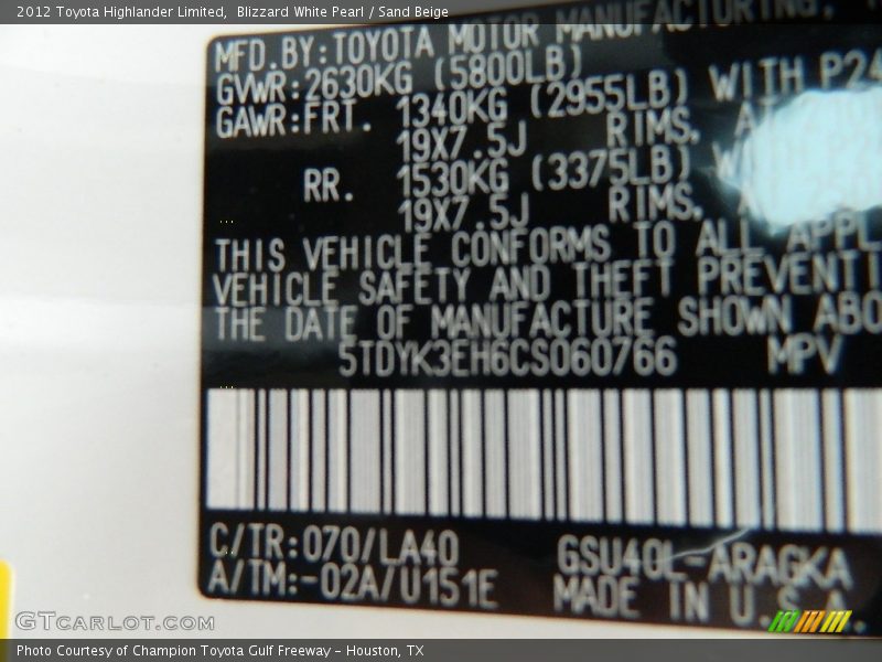 Blizzard White Pearl / Sand Beige 2012 Toyota Highlander Limited