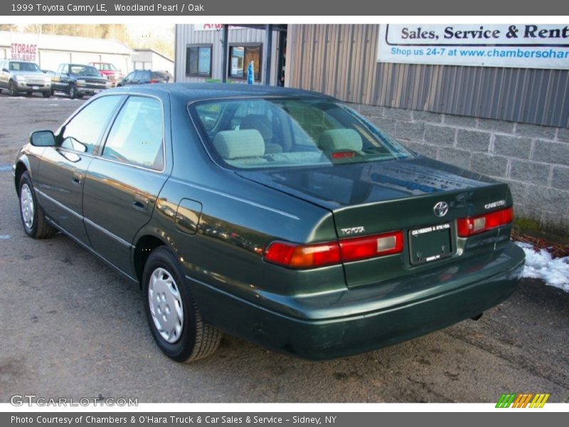 Woodland Pearl / Oak 1999 Toyota Camry LE