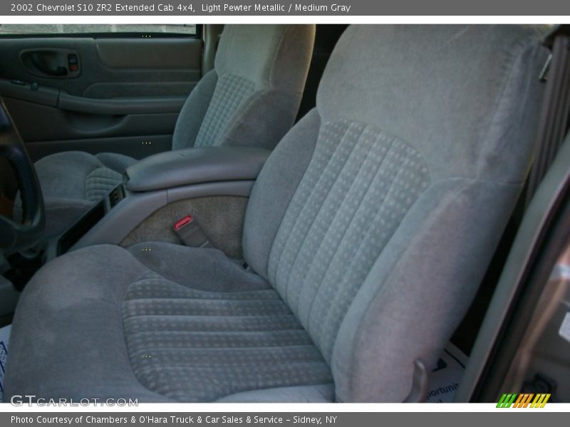 Light Pewter Metallic / Medium Gray 2002 Chevrolet S10 ZR2 Extended Cab 4x4