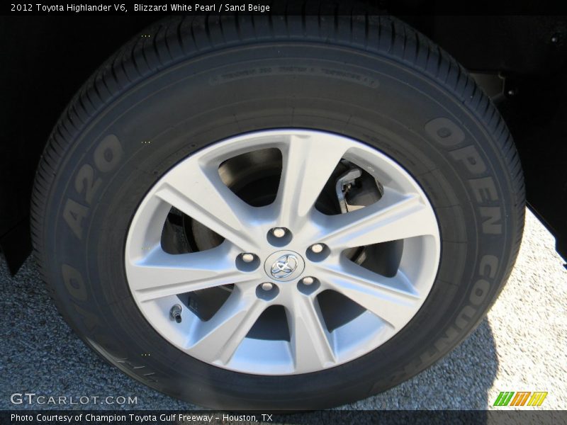 Blizzard White Pearl / Sand Beige 2012 Toyota Highlander V6
