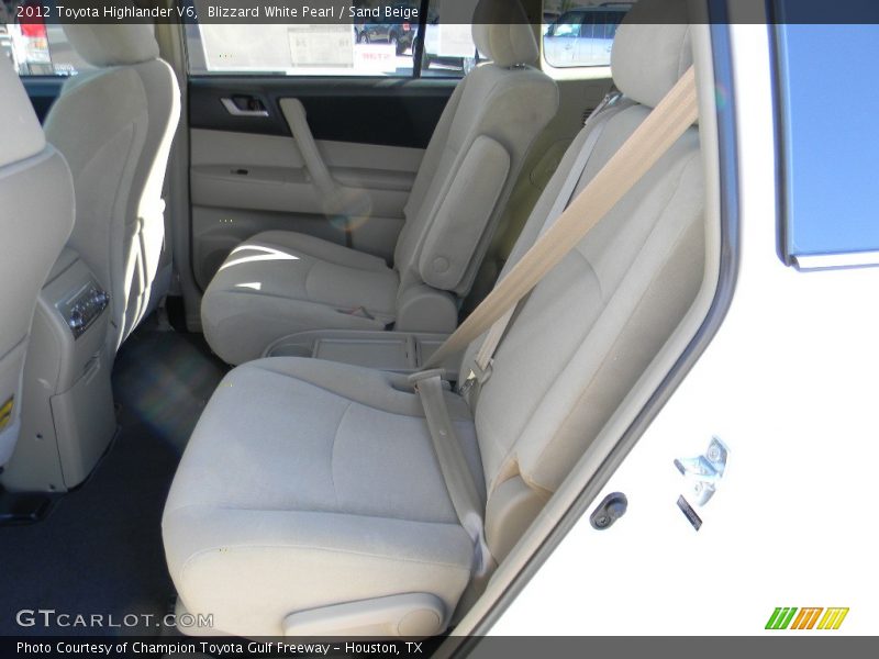 Blizzard White Pearl / Sand Beige 2012 Toyota Highlander V6