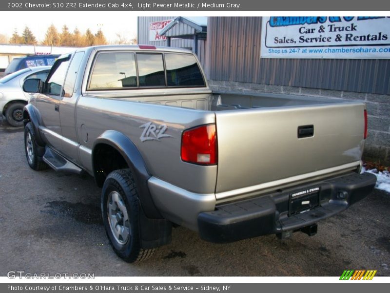 Light Pewter Metallic / Medium Gray 2002 Chevrolet S10 ZR2 Extended Cab 4x4