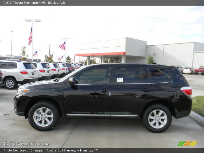 Black / Ash 2012 Toyota Highlander V6