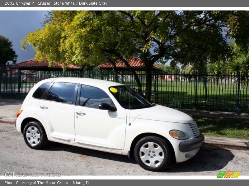 Stone White / Dark Slate Gray 2003 Chrysler PT Cruiser