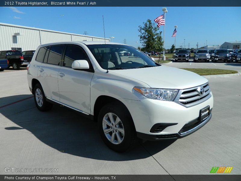 Blizzard White Pearl / Ash 2012 Toyota Highlander