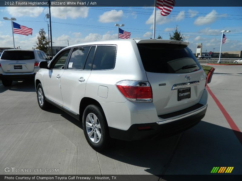 Blizzard White Pearl / Ash 2012 Toyota Highlander