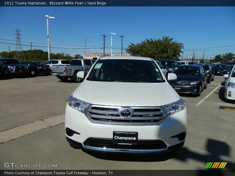 Blizzard White Pearl / Sand Beige 2012 Toyota Highlander
