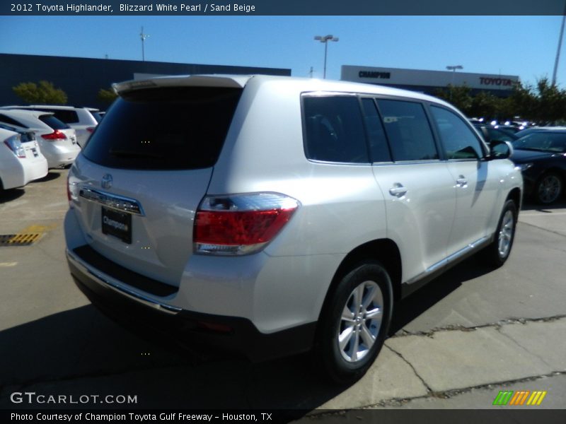 Blizzard White Pearl / Sand Beige 2012 Toyota Highlander