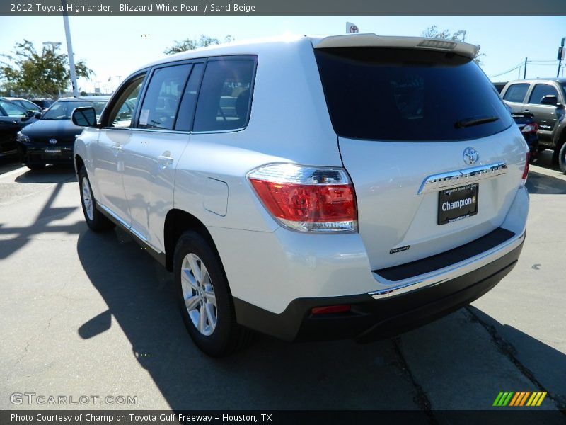 Blizzard White Pearl / Sand Beige 2012 Toyota Highlander