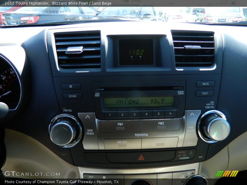 Blizzard White Pearl / Sand Beige 2012 Toyota Highlander