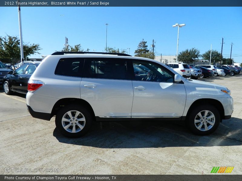 Blizzard White Pearl / Sand Beige 2012 Toyota Highlander