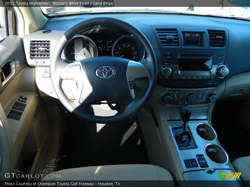 Blizzard White Pearl / Sand Beige 2012 Toyota Highlander