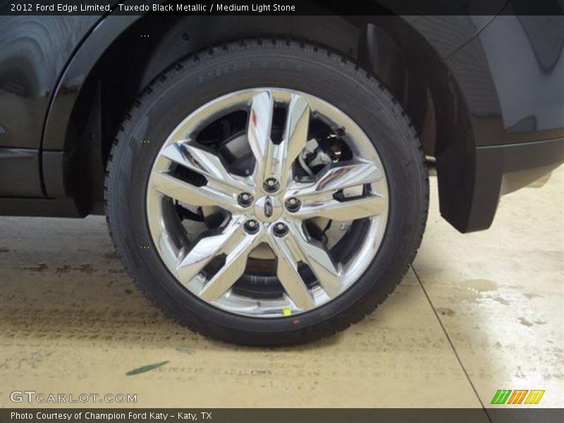 Tuxedo Black Metallic / Medium Light Stone 2012 Ford Edge Limited