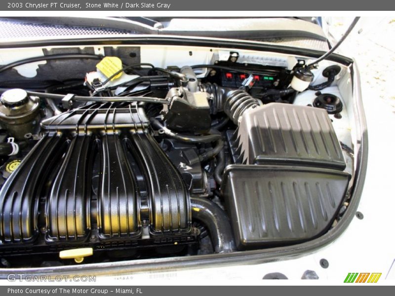 Stone White / Dark Slate Gray 2003 Chrysler PT Cruiser