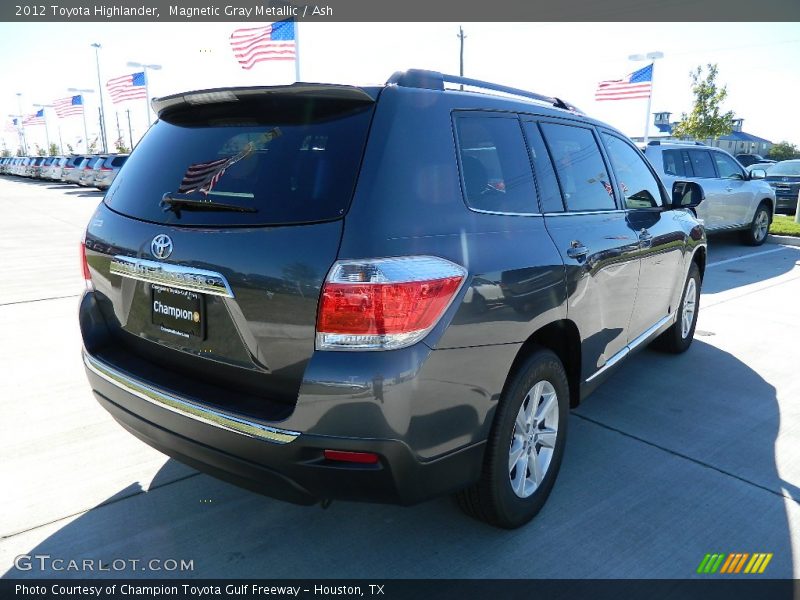 Magnetic Gray Metallic / Ash 2012 Toyota Highlander