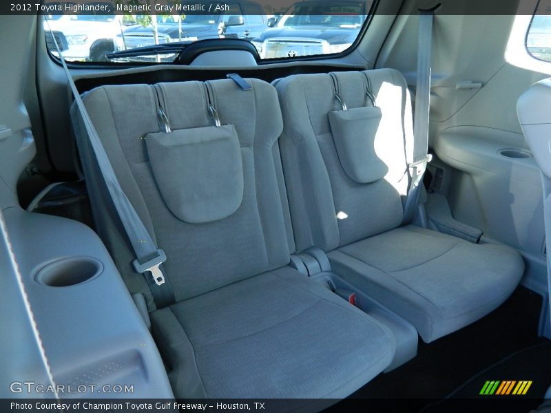 Magnetic Gray Metallic / Ash 2012 Toyota Highlander