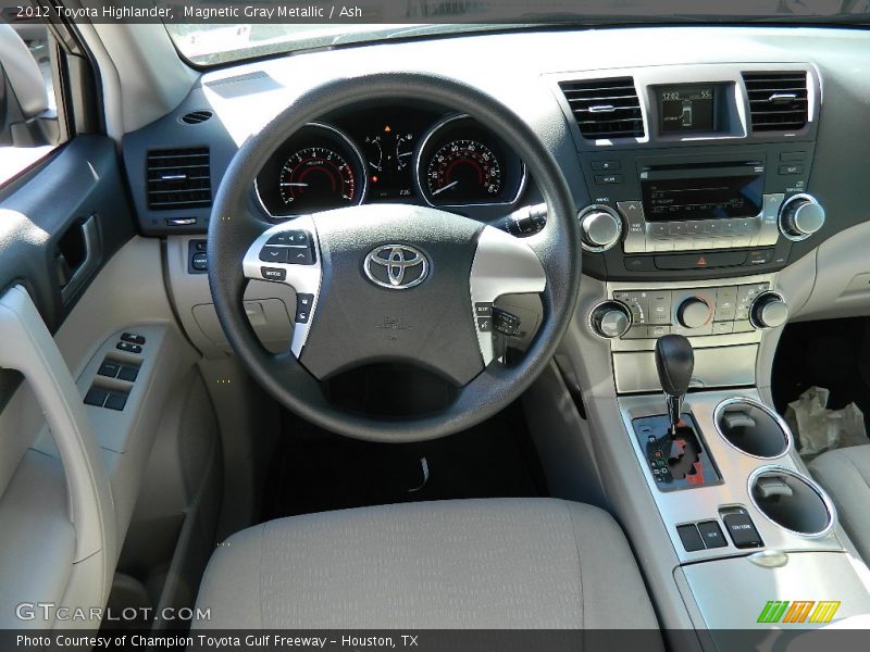 Magnetic Gray Metallic / Ash 2012 Toyota Highlander