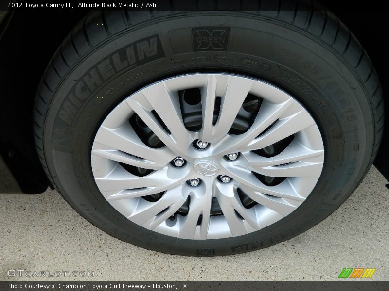 Attitude Black Metallic / Ash 2012 Toyota Camry LE