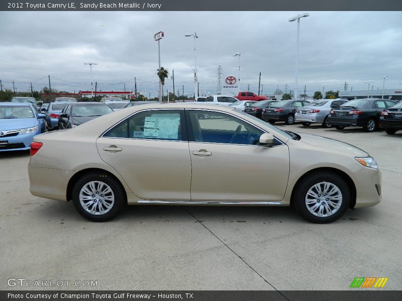 Sandy Beach Metallic / Ivory 2012 Toyota Camry LE
