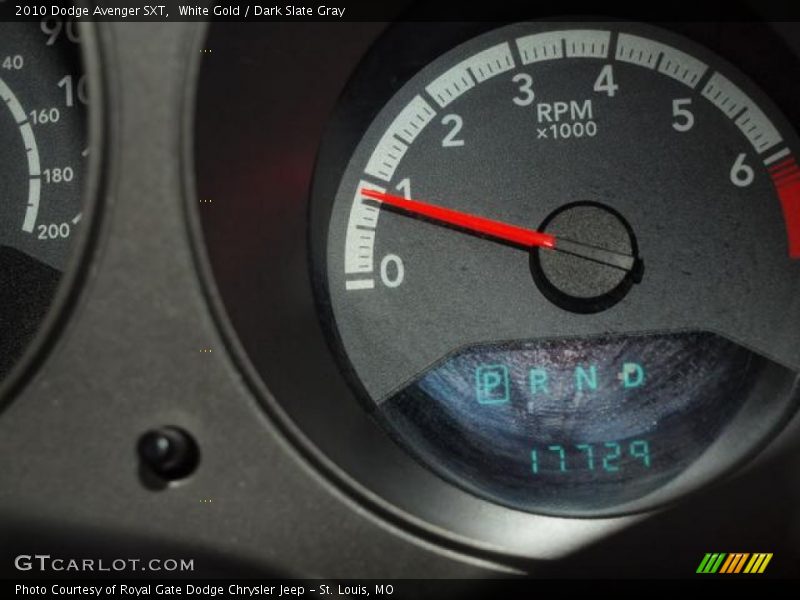 White Gold / Dark Slate Gray 2010 Dodge Avenger SXT