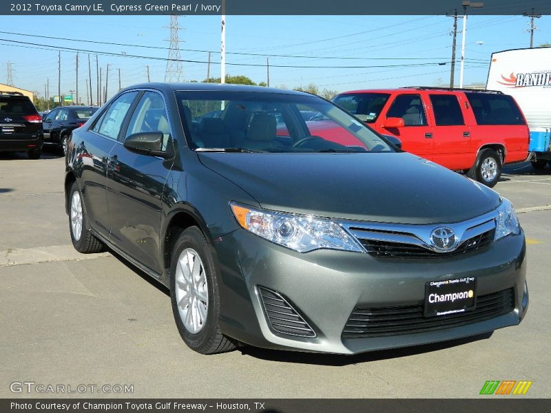 Cypress Green Pearl / Ivory 2012 Toyota Camry LE