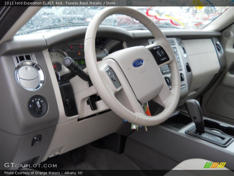 Tuxedo Black Metallic / Stone 2011 Ford Expedition EL XLT 4x4