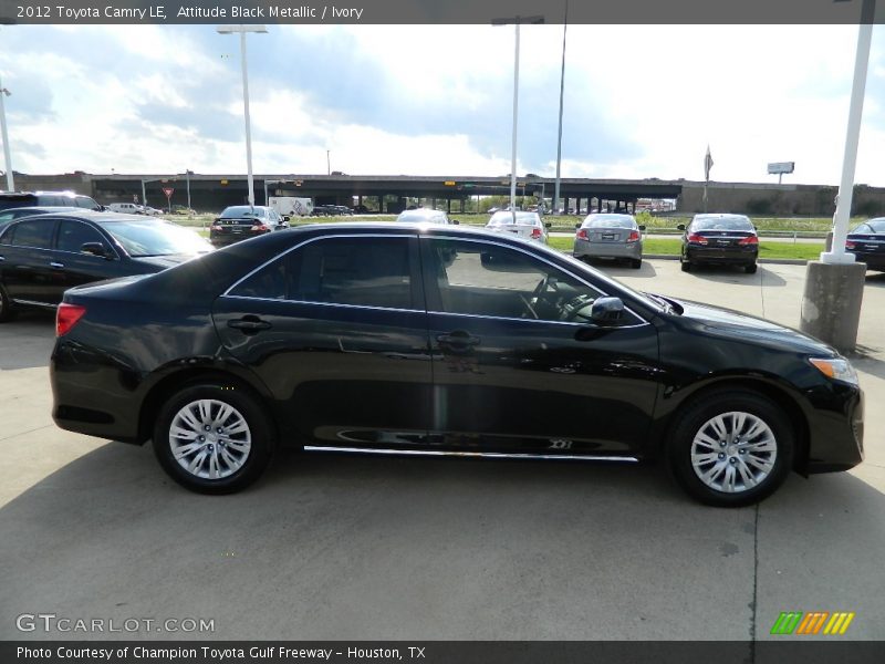 Attitude Black Metallic / Ivory 2012 Toyota Camry LE