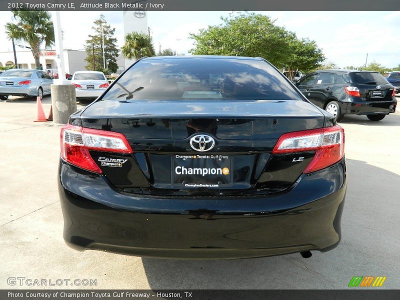 Attitude Black Metallic / Ivory 2012 Toyota Camry LE
