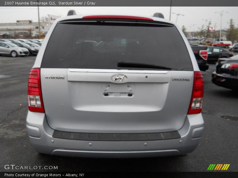 Stardust Silver / Gray 2007 Hyundai Entourage GLS