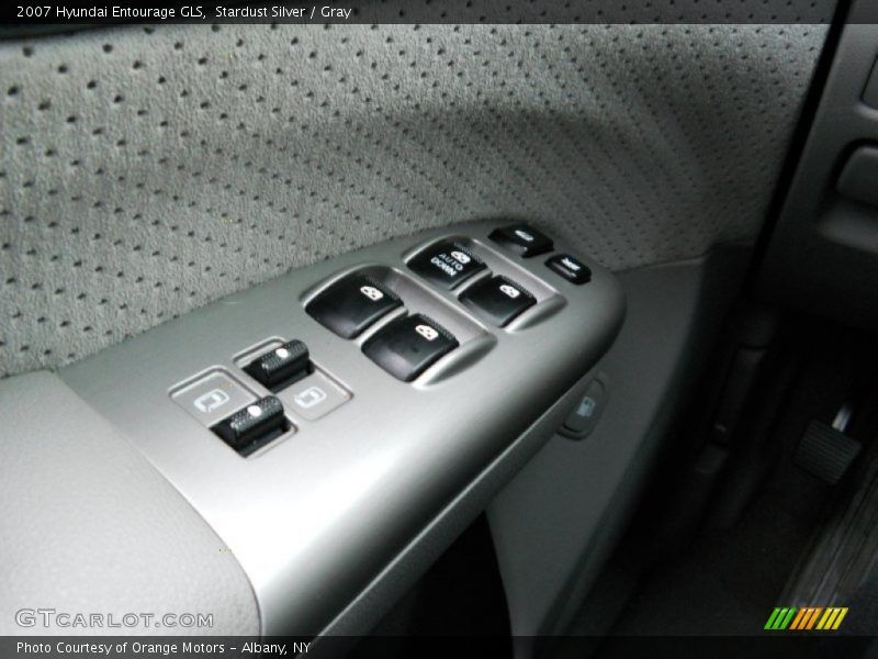 Stardust Silver / Gray 2007 Hyundai Entourage GLS