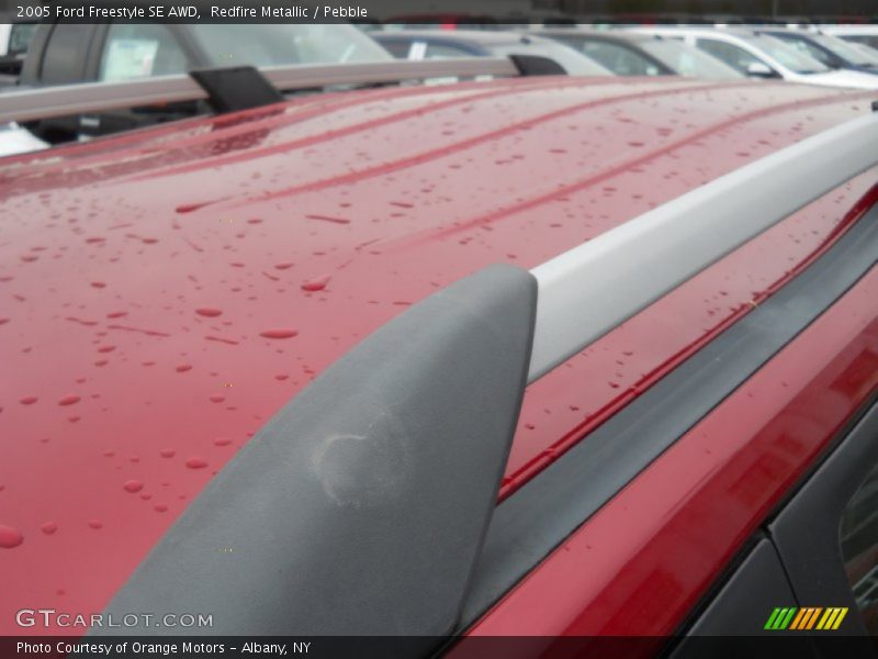 Redfire Metallic / Pebble 2005 Ford Freestyle SE AWD