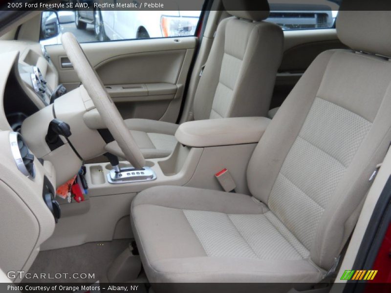  2005 Freestyle SE AWD Pebble Interior