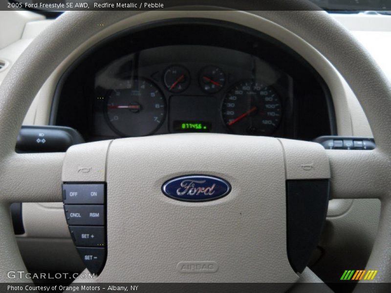 Redfire Metallic / Pebble 2005 Ford Freestyle SE AWD