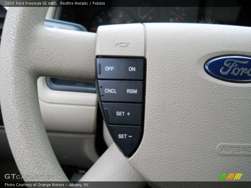Redfire Metallic / Pebble 2005 Ford Freestyle SE AWD
