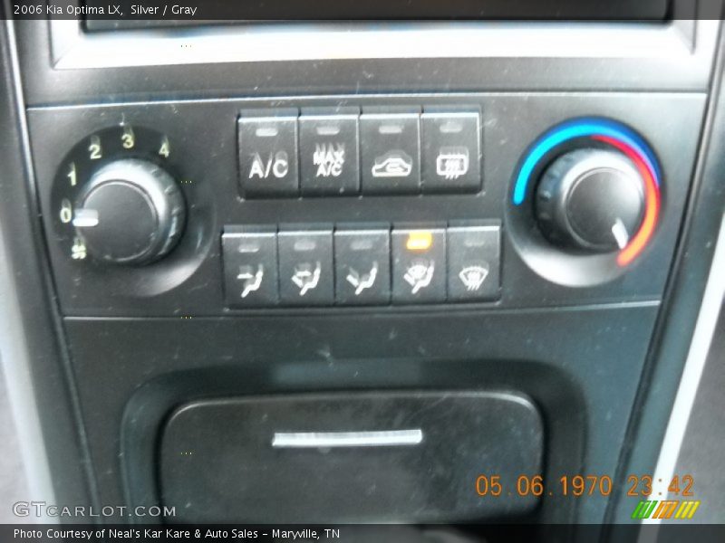 Silver / Gray 2006 Kia Optima LX