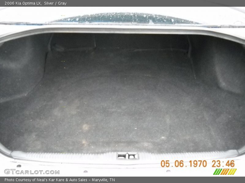 Silver / Gray 2006 Kia Optima LX