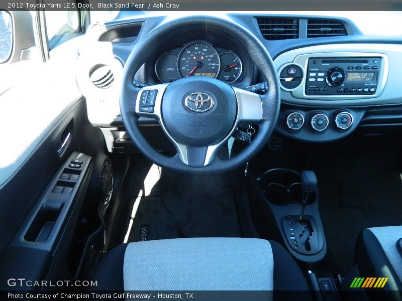 Black Sand Pearl / Ash Gray 2012 Toyota Yaris LE 5 Door