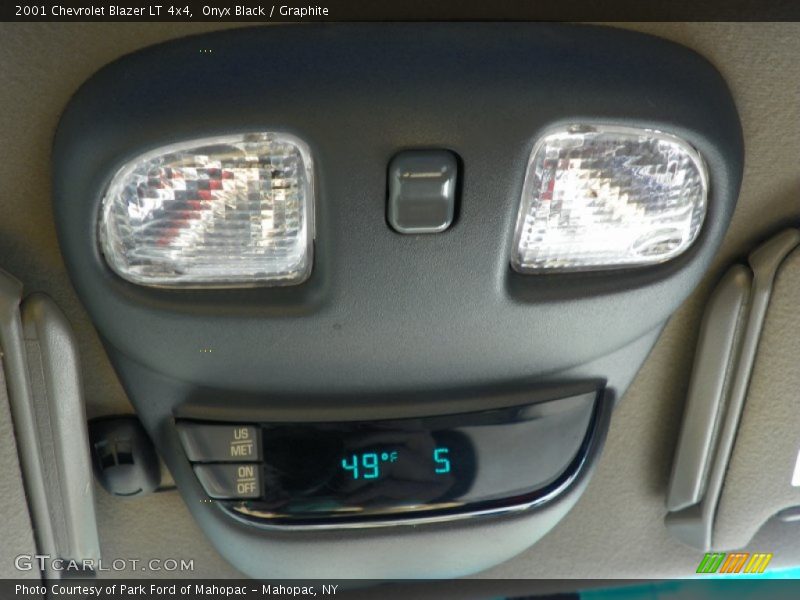 Onyx Black / Graphite 2001 Chevrolet Blazer LT 4x4