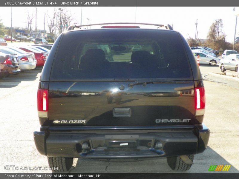 Onyx Black / Graphite 2001 Chevrolet Blazer LT 4x4
