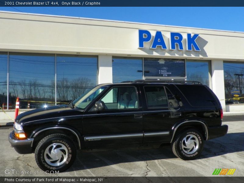 Onyx Black / Graphite 2001 Chevrolet Blazer LT 4x4
