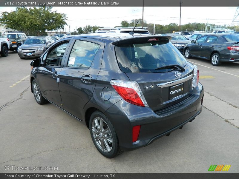 Magnetic Gray Metallic / Dark Gray 2012 Toyota Yaris SE 5 Door