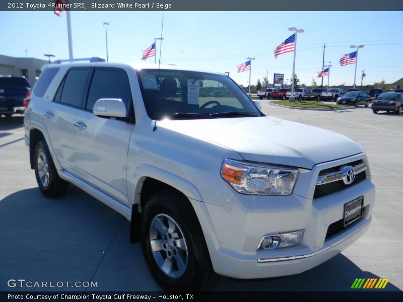 Blizzard White Pearl / Beige 2012 Toyota 4Runner SR5