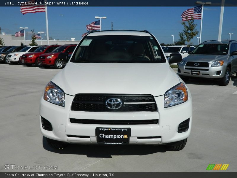 Super White / Sand Beige 2011 Toyota RAV4 I4
