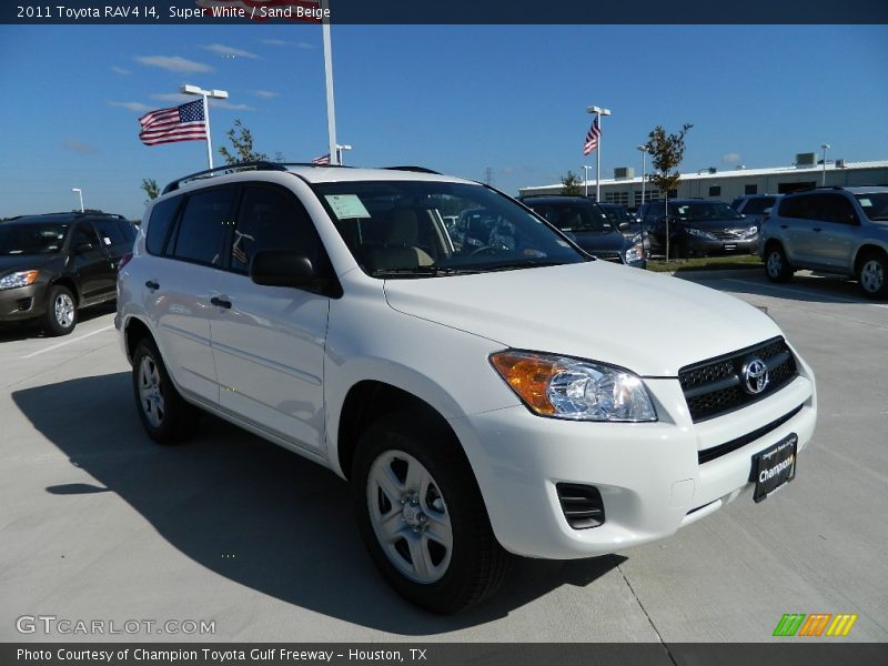 Super White / Sand Beige 2011 Toyota RAV4 I4