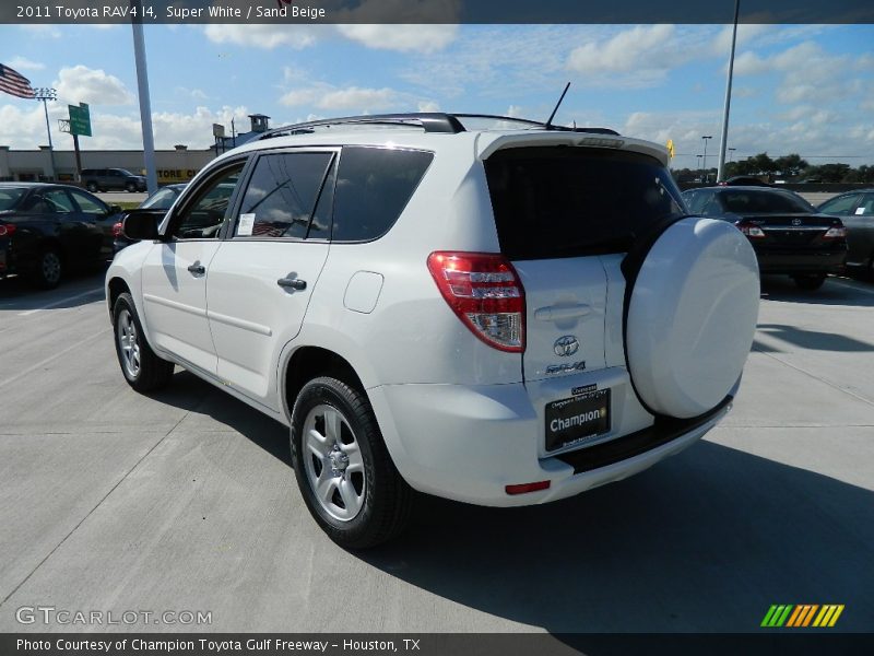 Super White / Sand Beige 2011 Toyota RAV4 I4
