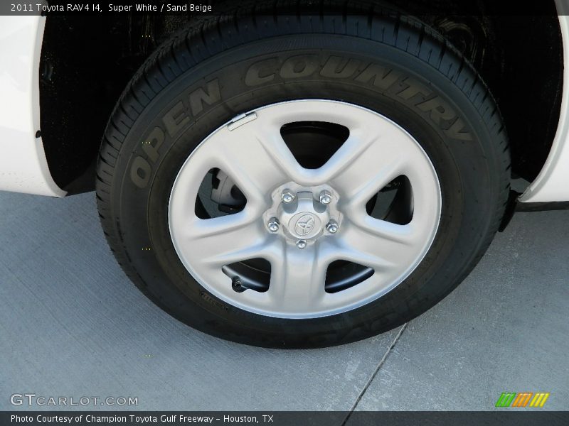 Super White / Sand Beige 2011 Toyota RAV4 I4