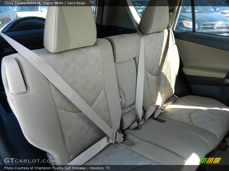 Super White / Sand Beige 2011 Toyota RAV4 I4