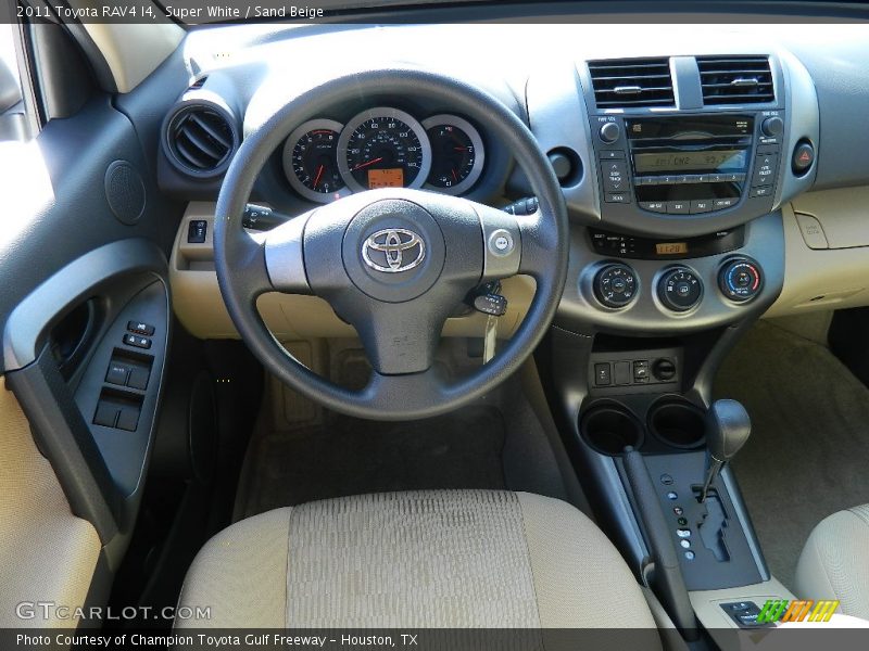 Super White / Sand Beige 2011 Toyota RAV4 I4