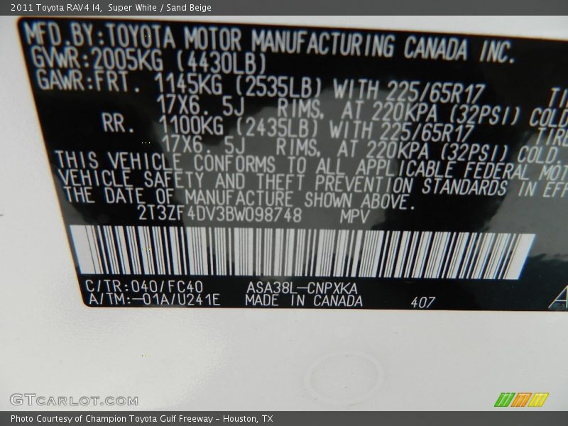 Super White / Sand Beige 2011 Toyota RAV4 I4