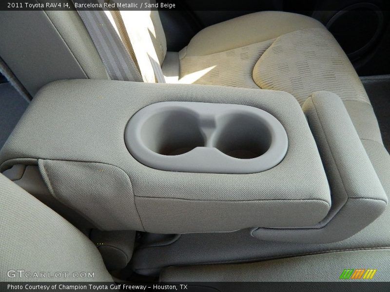 Barcelona Red Metallic / Sand Beige 2011 Toyota RAV4 I4